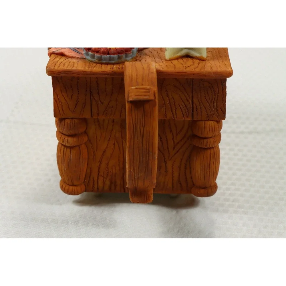 Vintage Mouse Baker Kitchen Teapot Music Box Figurine Chef Cooking Novelty 90s